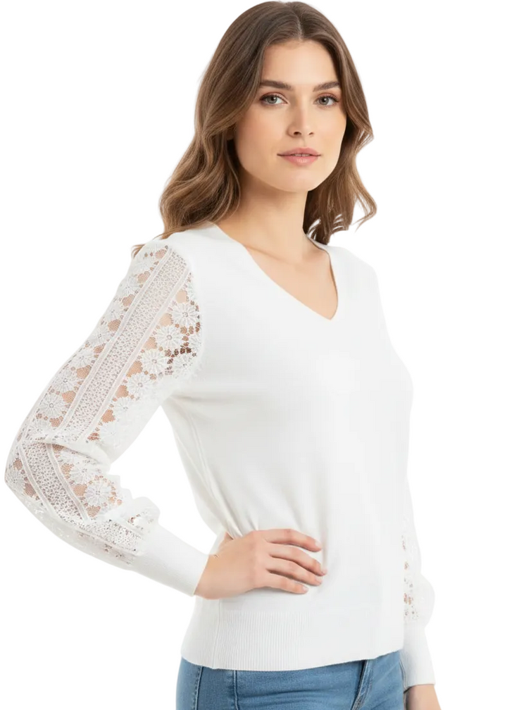 LACE SLEEVE V-NECK KNIT TOP BY CINDY & SAMI