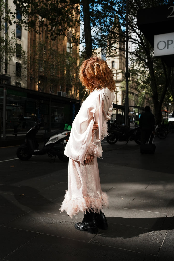 Feathersleeve oversize shirt | Runway Secrets