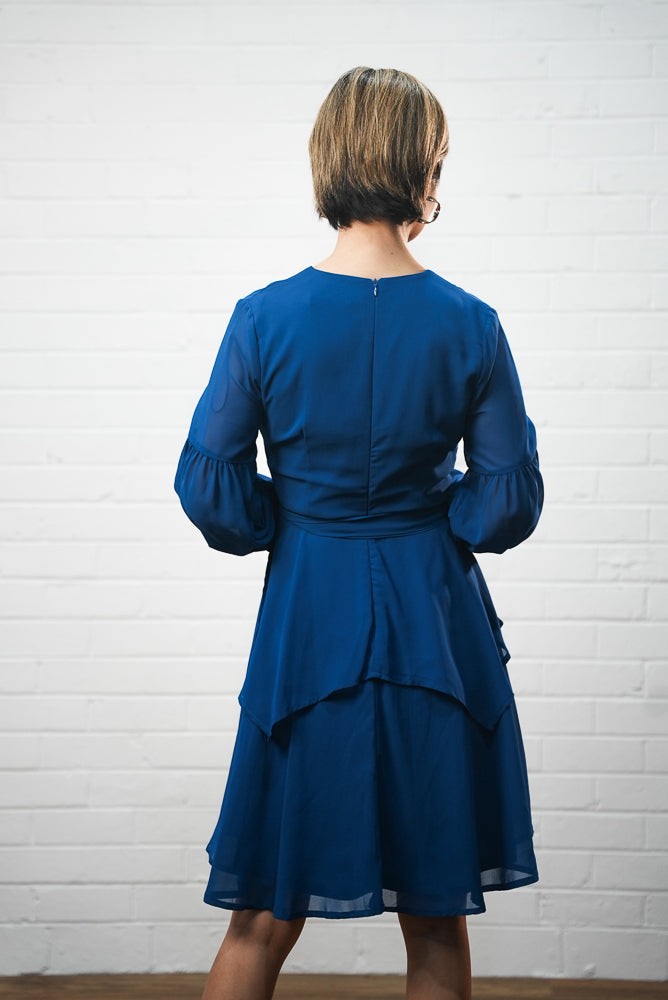 Long sleeve chiffon wrap short dress
