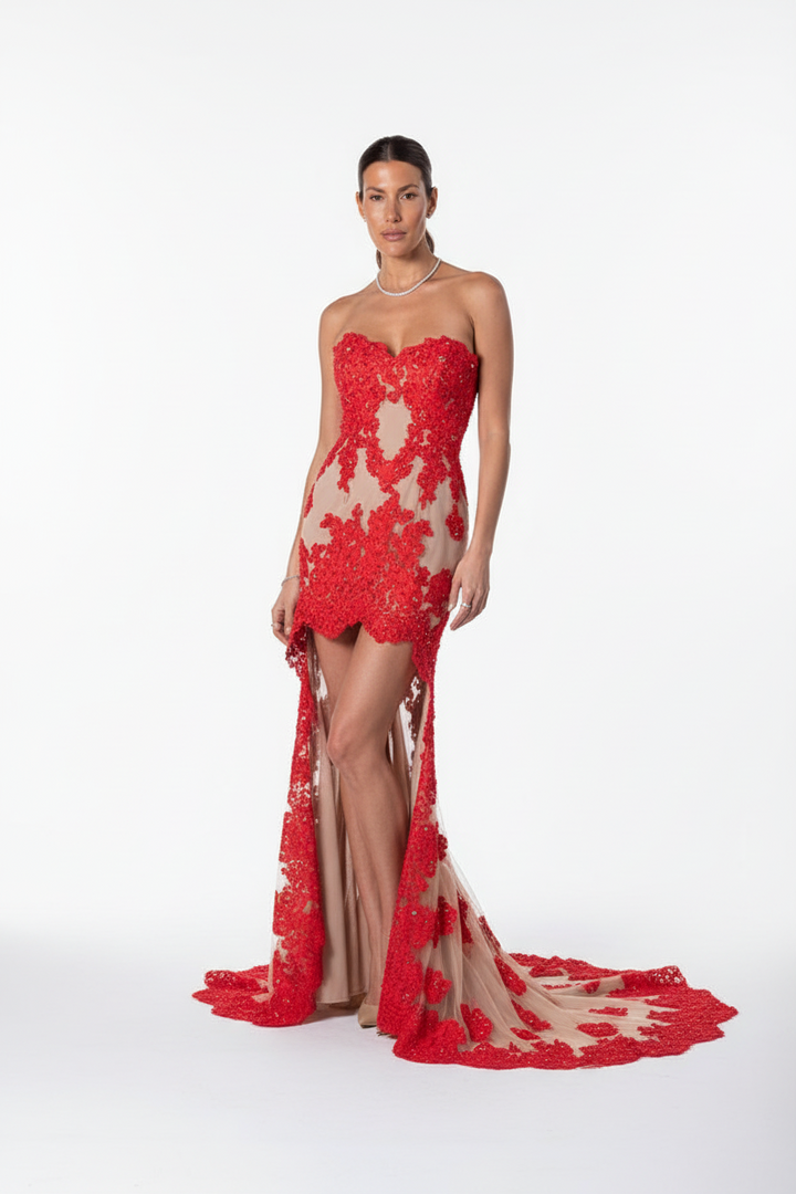 Strapless sweetheart cocktail gown with train | TYRA