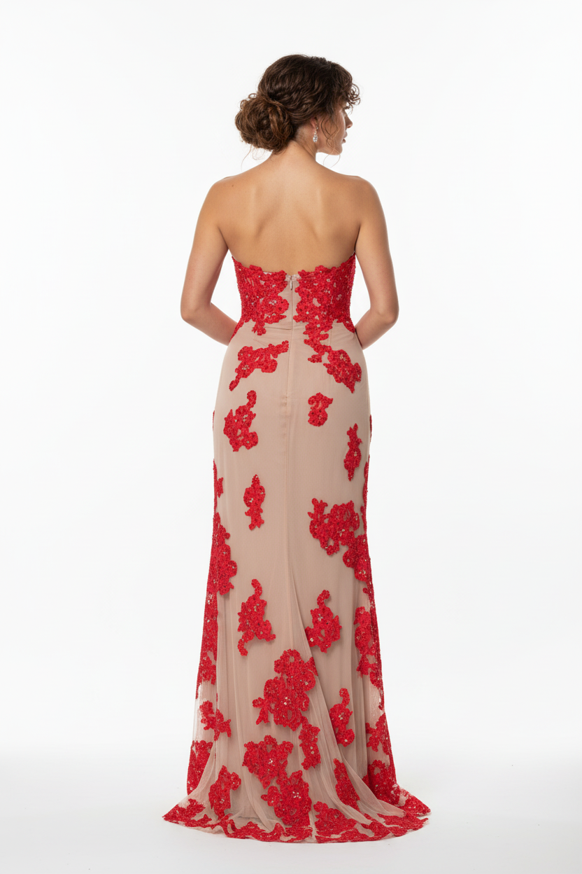 Strapless sweetheart cocktail gown with train | TYRA