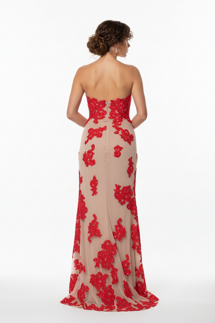 Strapless sweetheart cocktail gown with train | TYRA