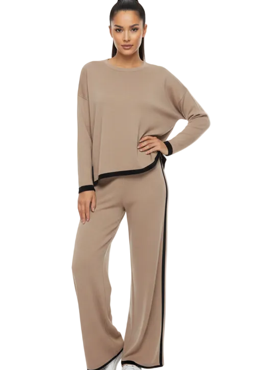 Wave Edge Knit top by Sambara