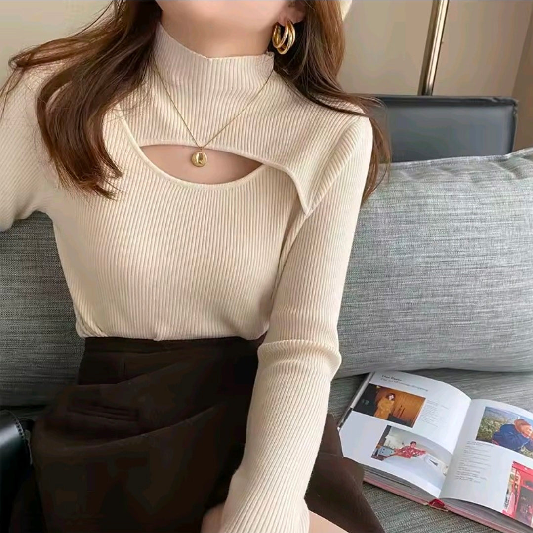 RIBBED TURTLE NECK KNIT