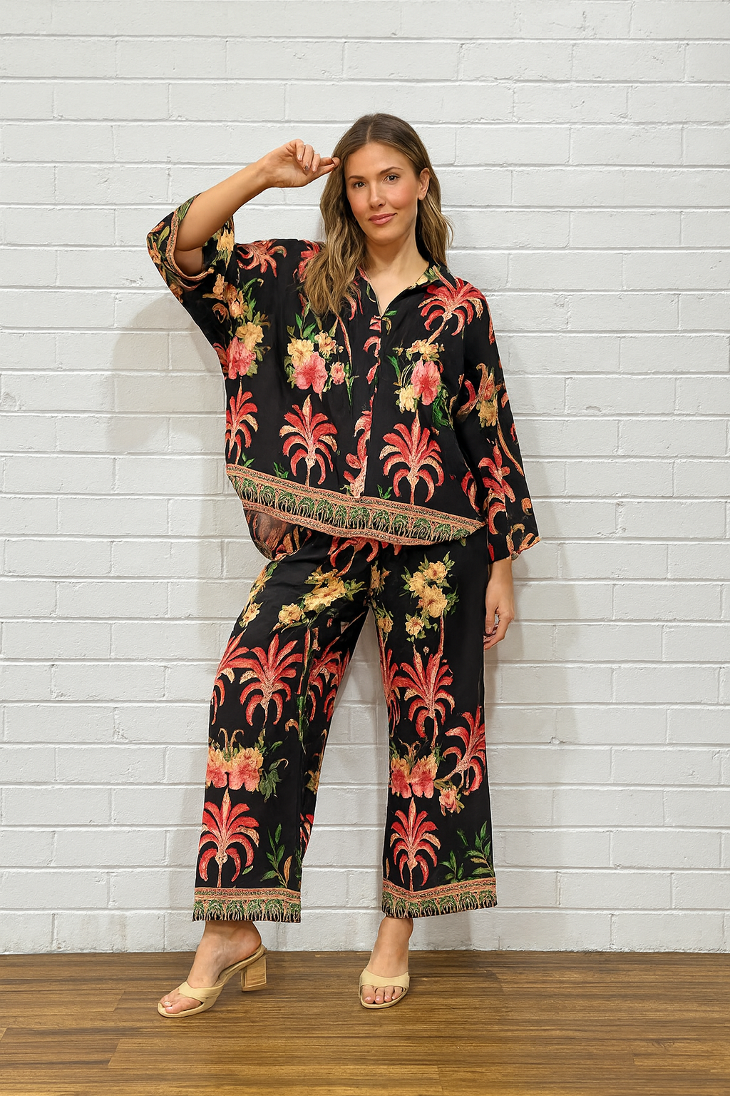 GEO ETHNIC PRINT PANTS